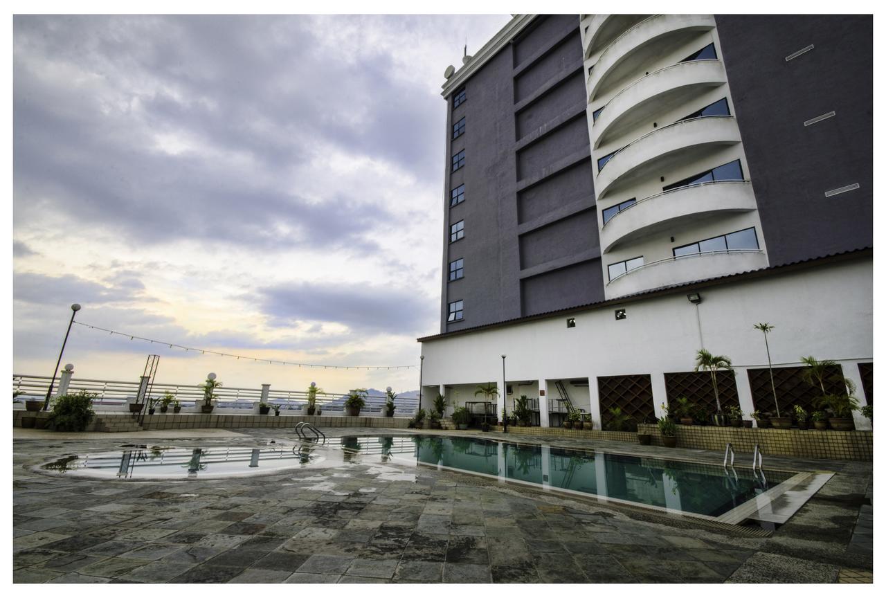 Prime City Express Hotel Клуанг Экстерьер фото